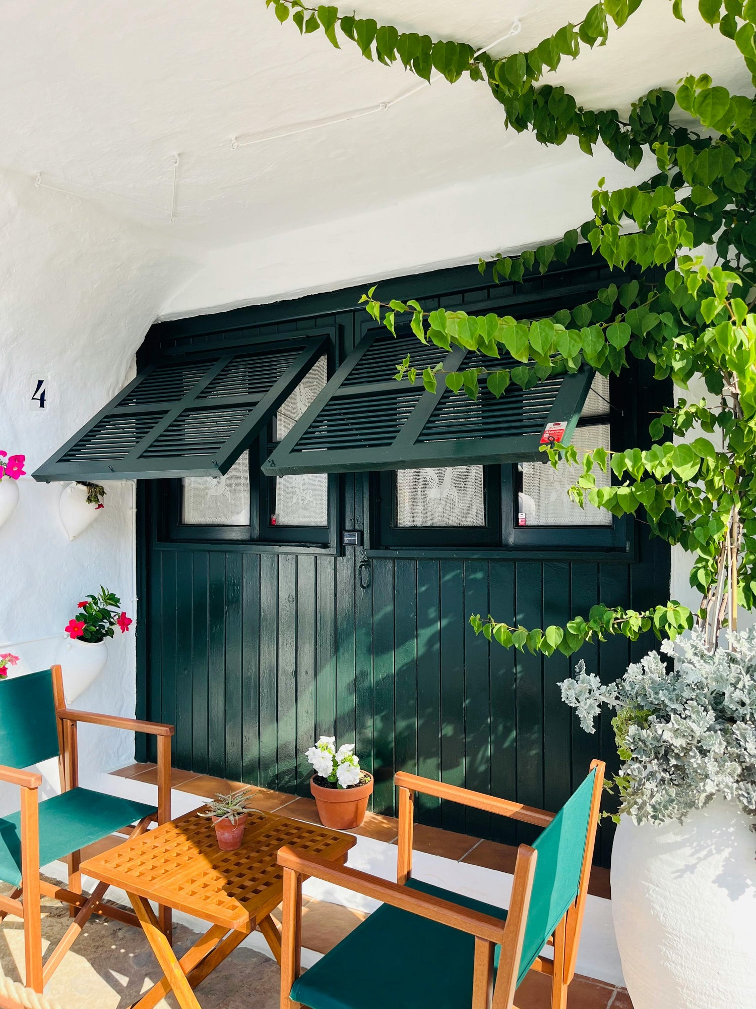 Outdoor decor